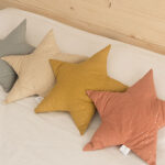 Cojín infantil estrella beige - Imagen 8