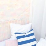 Papel pintado Young & Free - Find Your Paradise salmón - Imagen 2