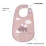 Babero con velcro Happy Clouds rosa - Imagen 3