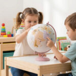 Globo terráqueo rosa - Imagen 2