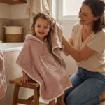 Poncho M 2-4 años 65cm. plain rosa - Imagen 2