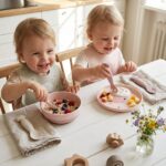 Plato infantil redondo Tiny Farm Rosa - Imagen 2