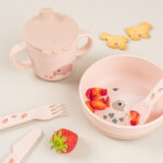 Taza para niños con asas Tiny Farm Rosa - Imagen 2