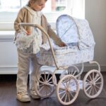 Cochecito para muñecas ruedas grandes Nara - Imagen 4
