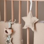 Colgador decorativo sonajero waffle lino - Imagen 2
