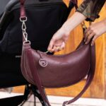 Bolso bandolera góndola London cherry - Imagen 4