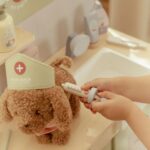 Perrito peluche Jackie con bolsa - Imagen 5