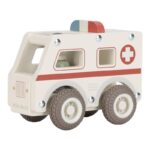 Ambulancia de madera - Imagen 9