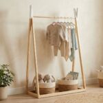 Perchero infantil con forma de tipi