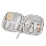 Set de Cuidado e Higiene Infantil Glacier grey de Saro - Imagen 4