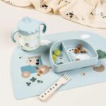 Plato con dos compartimentos Tiny Farm azul - Imagen 2