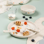 Plato infantil redondo Celebration sand - Imagen 2