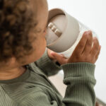 Taza de aprendizaje 360 Tiny Farm Rosa - Imagen 4