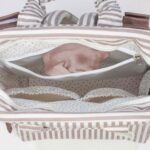 Mochila maternal Praliné Rayas moka - Imagen 5