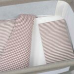 Edredón+bajera+almohada minicuna 90x50cm Praliné Vichy/rayas moka - Imagen 8
