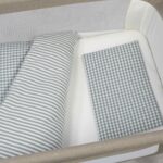 Edredón+bajera+almohada minicuna 90x50cm Praliné Vichy/rayas matcha - Imagen 8