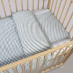 Edredón+bajera+almohada cuna 120x60cm Praliné Vichy/rayas matcha - Imagen 7
