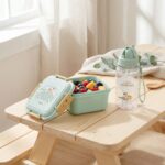 Botella con pajita y colgador Little explorers - Imagen 4