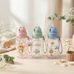 Botella con pajita y colgador Little explorers - Imagen 5
