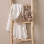 Capa de baño blanca Anais - Imagen 4