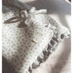 Arrullo Manta de Bebé Little Bloom Flor Gris TOG 2.5 - Imagen 8