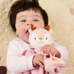 Doudou para bebés Baby Deer de Miniland - Imagen 3