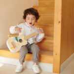 Ukelele Iris Azul de Madera Classic World - Imagen 3