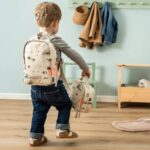 Mochila Infantil Tiny Backpack Tiny Trails Sand - Imagen 4