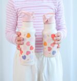 Botella Infantil de Acero Inoxidable Corazones - A Little Lovely Company - Imagen 4