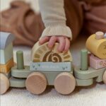 Tren de madera apilable safafri friends-Little Dutch - Imagen 5